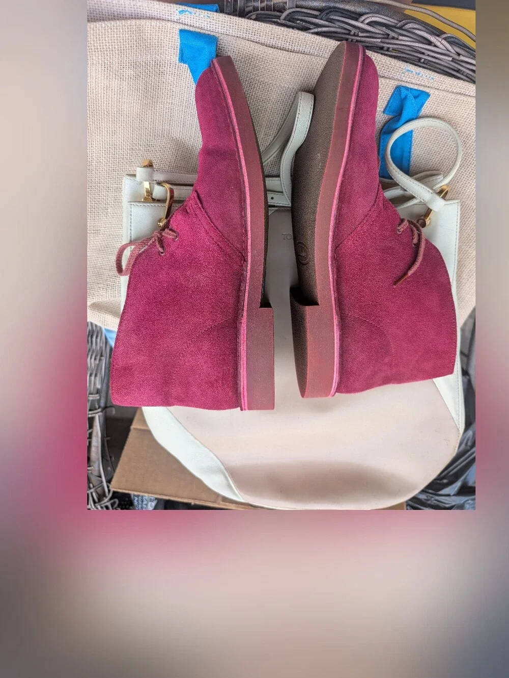 Clarks Desert Chukka Boots Mens Size 9.5 Magenta Suede Lace Up Size 9.5
